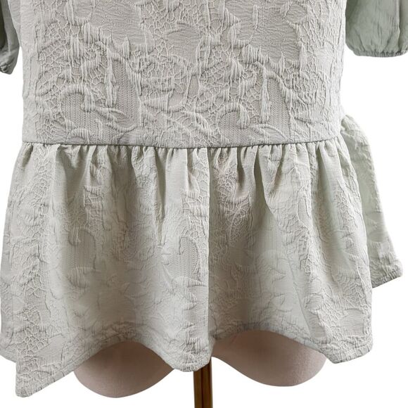 NEW Express X-Small Green Blouse Pullover Puff Sleeves Shoulder Ruffle Peplum - Picture 9 of 12